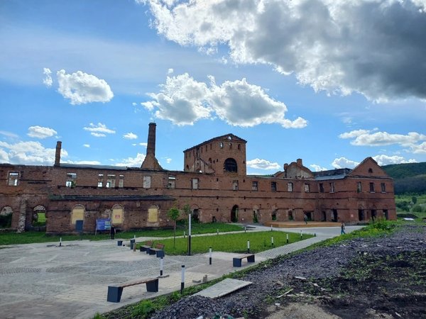 Вокруг Уфы: село Воскресенское и металлургический завод - фото 1