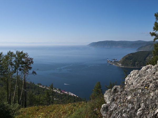 Самобытная Листвянка: 300-летний посёлок на берегу Байкала
