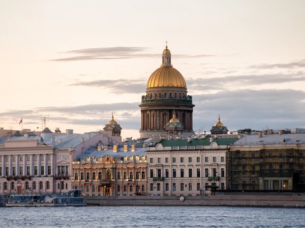 Классика Северной Венеции — с палубы теплохода - фото 2