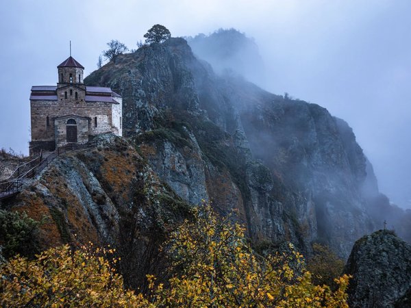 Шоанинский храм, Сырные пещеры, Мариинский водопад и плато Гумбаши - фото 1