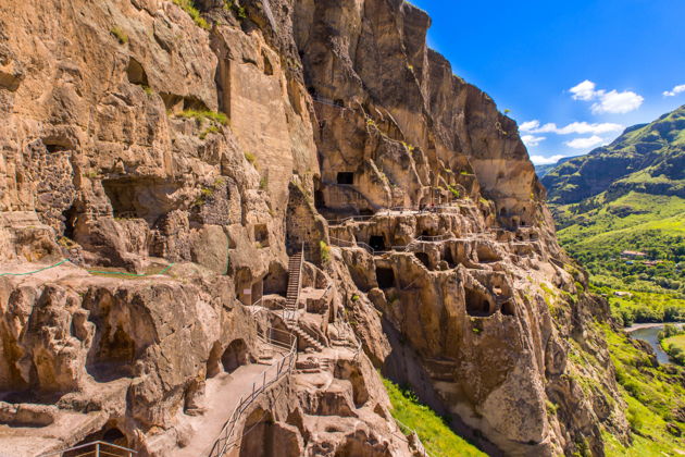 Фото экскурсии - Пещерный город Вардзия, самобытный Рабат и минеральный Боржоми - 8