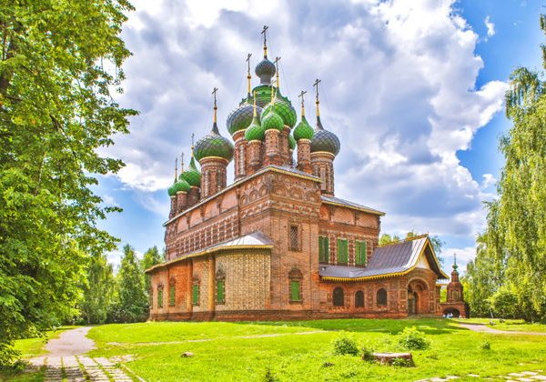 Знакомство с тысячелетним Ярославлем: обзорная экскурсия по городу - фото 1