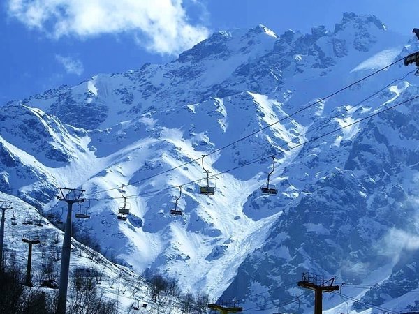 Горнолыжный курорт Цей и источники Бирагзанг за 1 день - фото 1