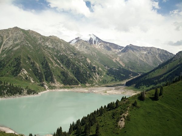Большое Алматинское озеро, водопад Аюсай, горячие источники — из Алматы - фото 1