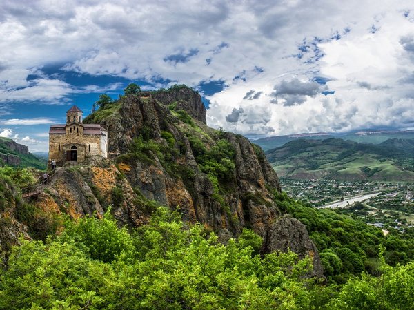 Перевал Гумбаши и гора Шоана: дорога к сердцу Кавказа - фото 1