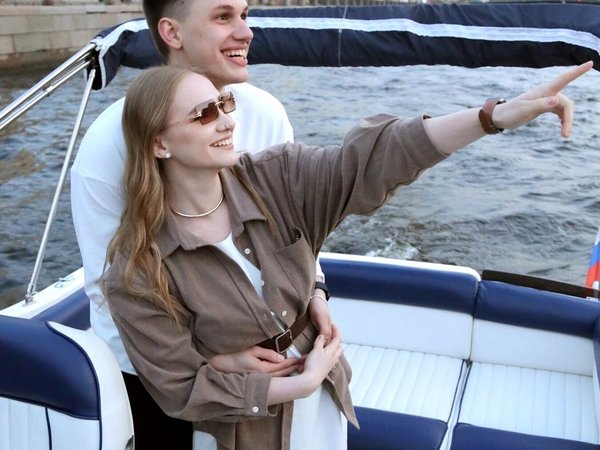 Сердце Петербурга: прогулка на катере по рекам и каналам города - фото 2