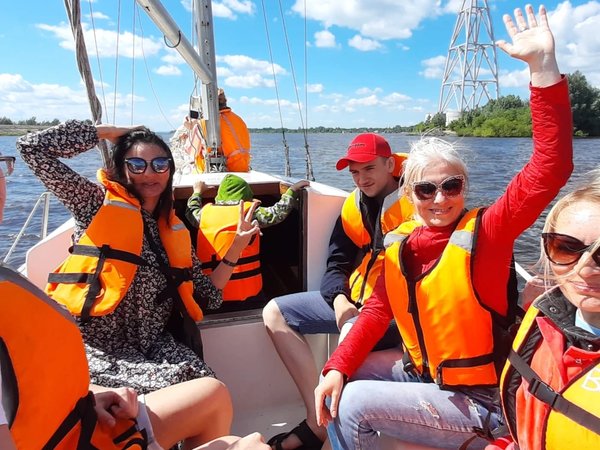 По Нижнему Новгороду — под парусом яхты! - фото 4