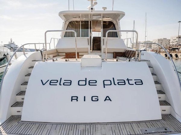 Аренда VIP-яхты Vela de Plata в Адлере - фото 3