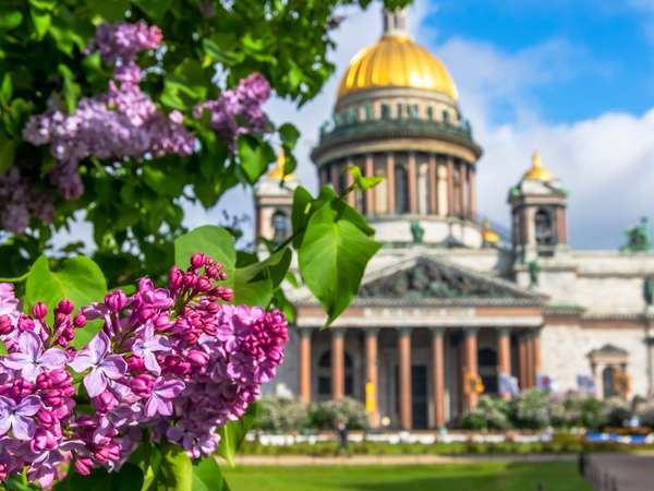 Семейная прогулка по Исаакиевскому собору с иммерсивным аудиогидом