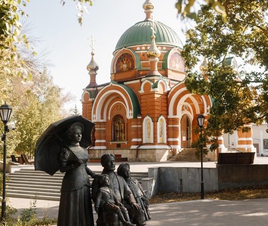 Металл, вода и крылья: три судьбы Липецка