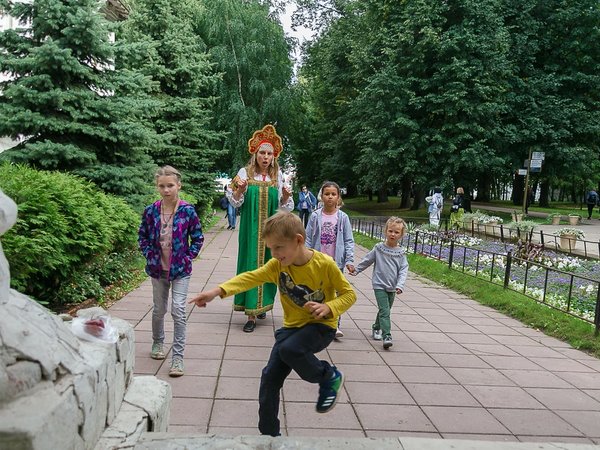 «Золотые яблоки» — детский квест по усадьбе Коломенское - фото 2