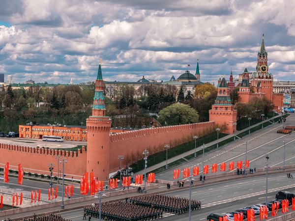 Семейная прогулка по Московскому Кремлю с иммерсивным аудиогидом - фото 2