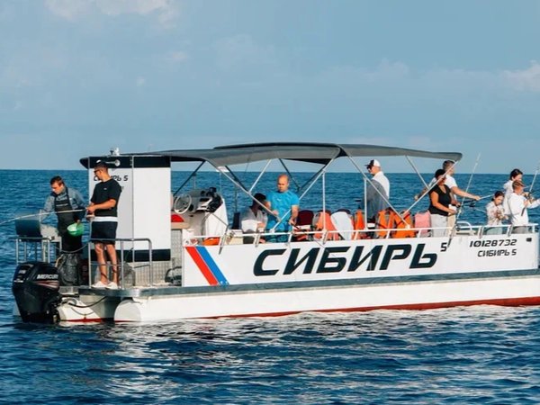 Трёхчасовая морская рыбалка в Адлере