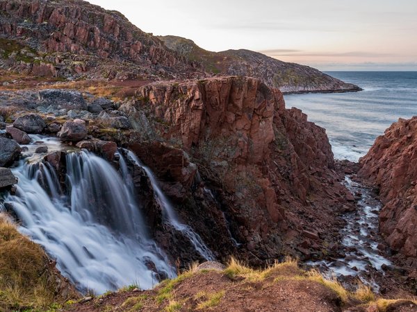Выходные в Арктике в мини-группе: Мурманск, Кировск и Териберка - фото 1