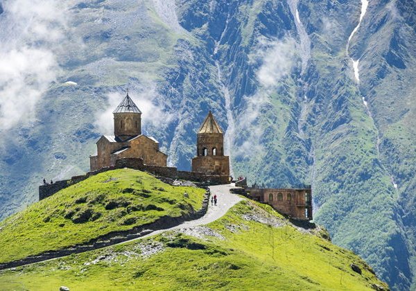 Казбеги — Ананури — Гудаури в мини-группе  - фото 2