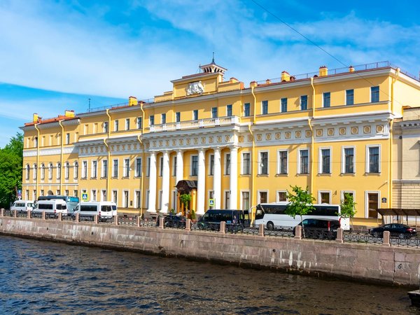 На частном катере — по каналу Грибоедова к Новой Голландии - фото 4