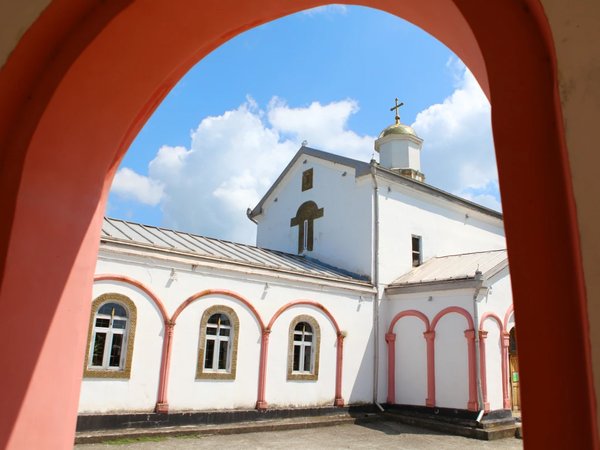 Из Сухума — к христианским святыням восточной Абхазии - фото 2