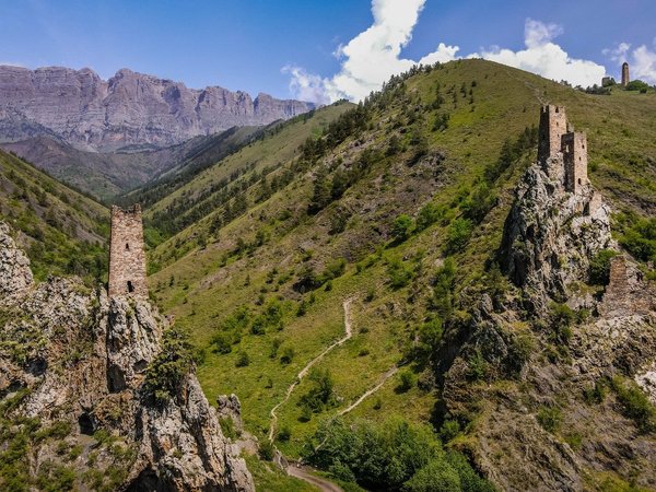 Стражи гор и времени: знакомство со страной башен - фото 4