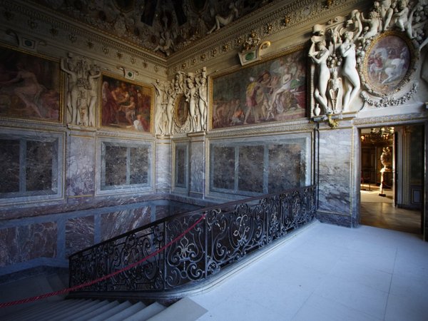 Вместо Версаля — в Фонтенбло, дворец, где жили короли - фото 4