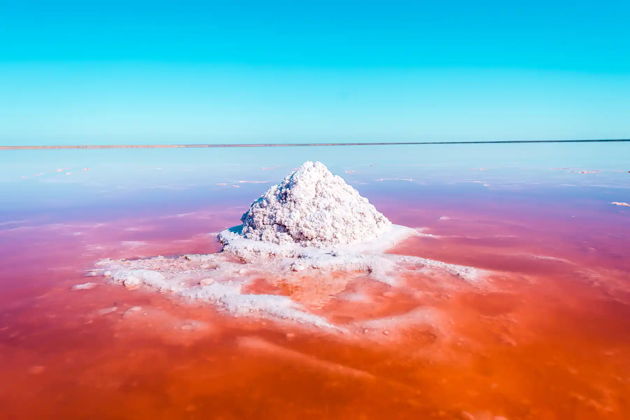 Фото экскурсии - Розовое озеро, Радужные горы, гора Бешбармаг и проба икры - 6