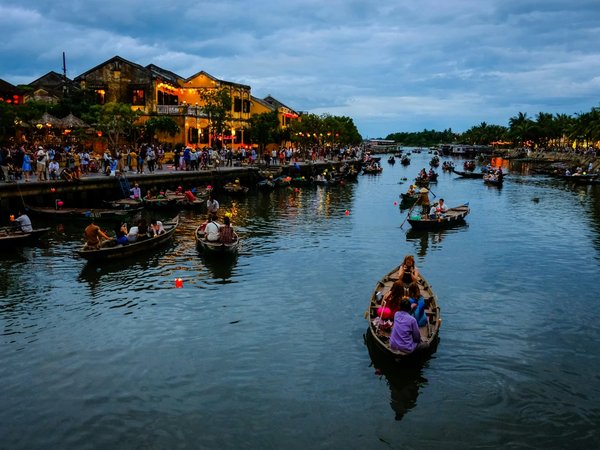 Экзотика и история Вьетнама: 4 города, природные оазисы и пляжи - фото 1