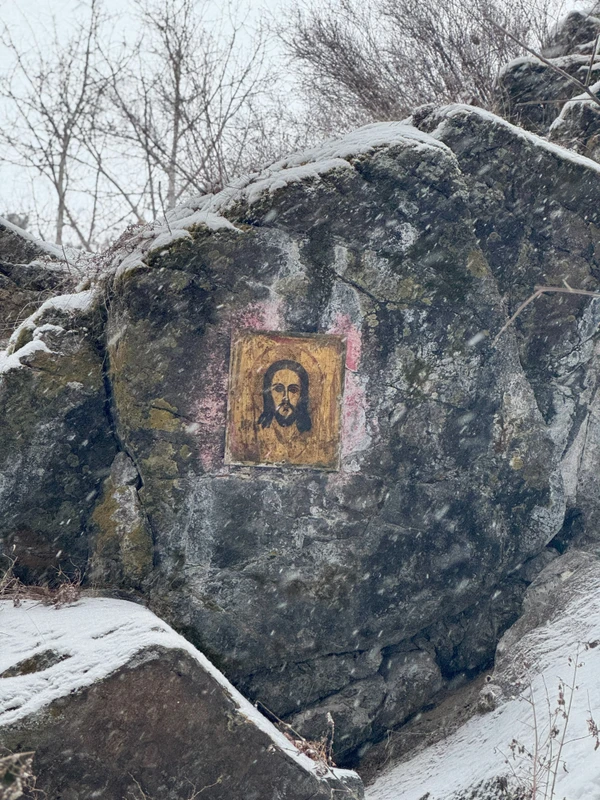 В Серебряный лог — к древней иконе на скале