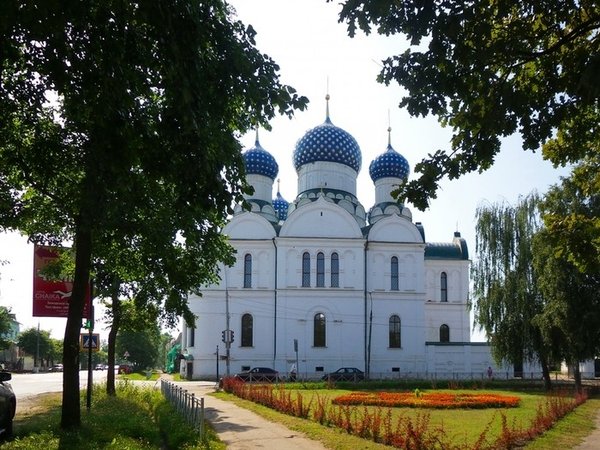 Паломническая экскурсия «Святыни Углича» (на вашем авто)