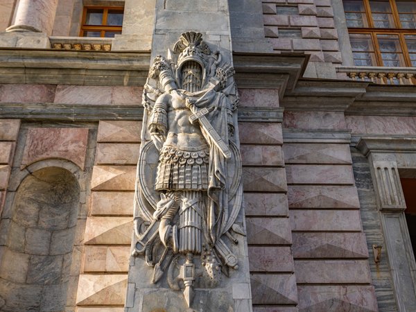 Масонский шифр Петербурга: загадки и знаки - фото 1