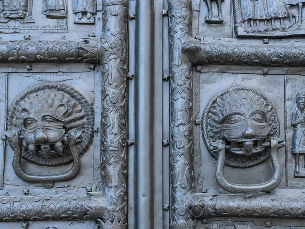 Экскурсия по Софийскому собору в Великом Новгороде - фото 1