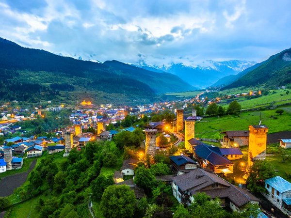 В краю гор и башен: активный тур по Сванетии - фото 1