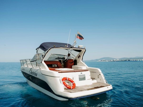 Аренда яхты Sessa Oyster 40 в Адлере - фото 3