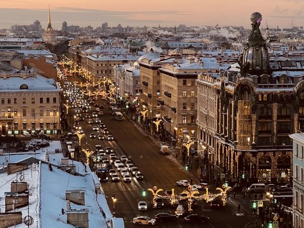 Всемогущий Невский проспект