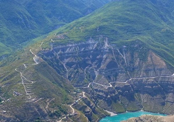 Путешествие по Сулакскому каньону и бархану Сары-Кум - фото 1