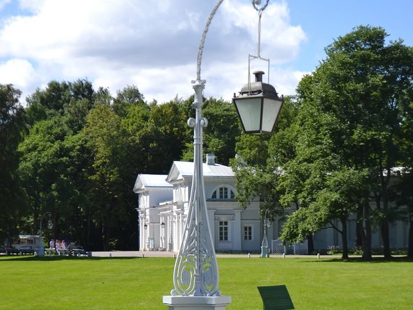 Семейная прогулка по Елагину острову с иммерсивным аудиогидом - фото 4