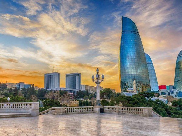 Баку на 360 градусов: от древности до высот современности - фото 3