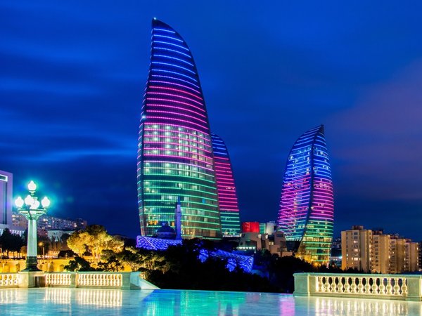 Баку на 360 градусов: от древности до высот современности