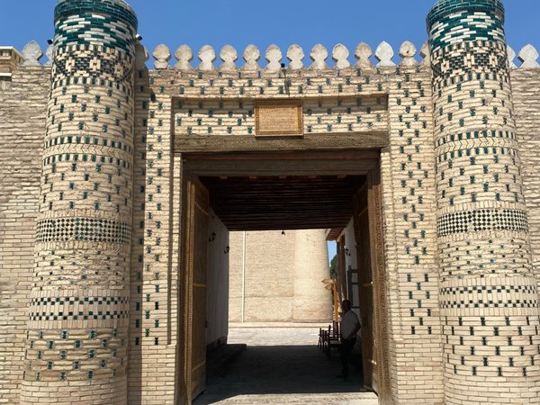 Дворец Нуруллабая в Хиве - фото 2