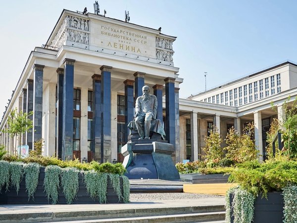 Невероятные приключения книжных стражей в Москве - фото 2