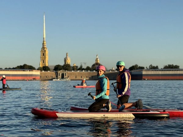 На сапах по каналам Петербурга: к Чижику-Пыжику и грифонам