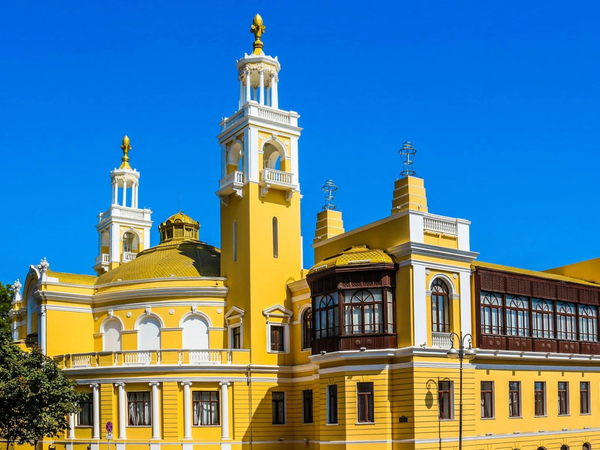 Ассоциативная прогулка по Баку с историком: нескучная летопись города в камне - фото 2