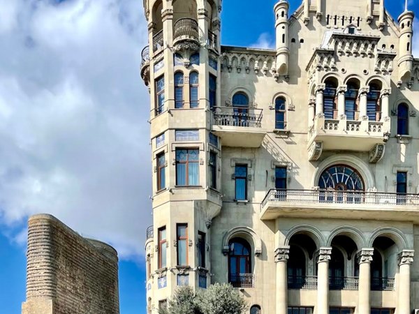 Ассоциативная прогулка по Баку с историком: нескучная летопись города в камне - фото 3
