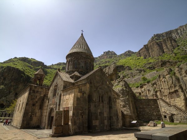 Армения от языческих храмов до снежных хребтов - фото 4
