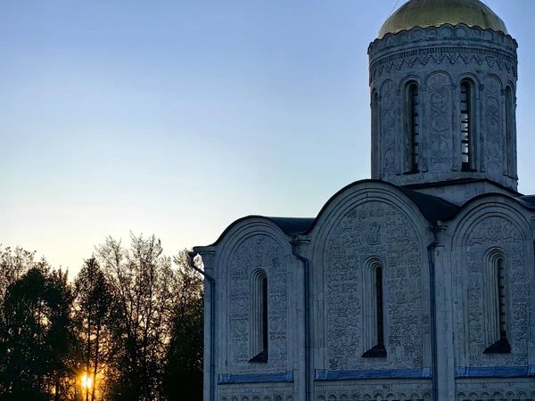 Владимир — белокаменная столица Руси