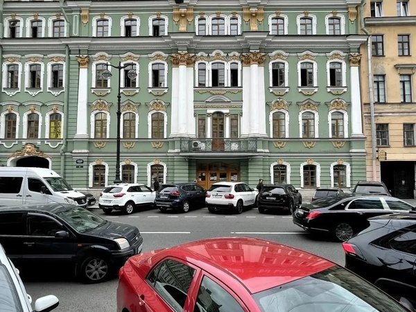 Аристократический квартал Петербурга на Большой Морской - фото 4