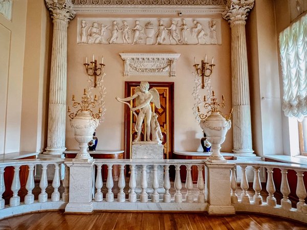 Гатчина: рыцарский дух и императорская роскошь - фото 2