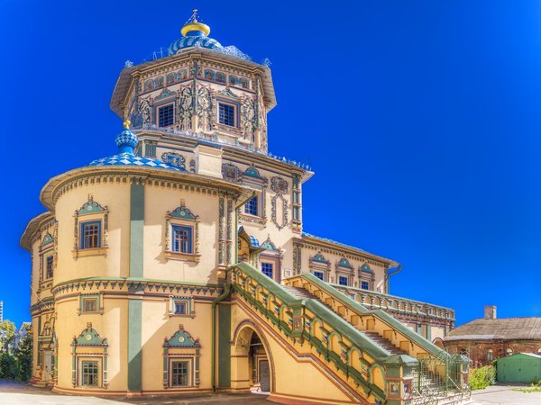 Кремлёвская, или Невский проспект в миниатюре - фото 4
