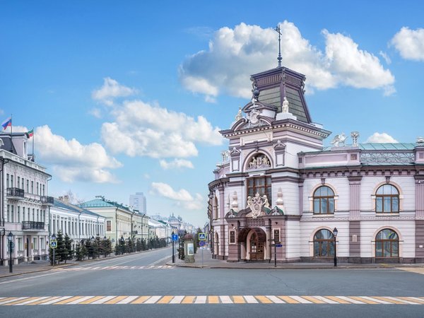 Кремлёвская, или Невский проспект в миниатюре - фото 1