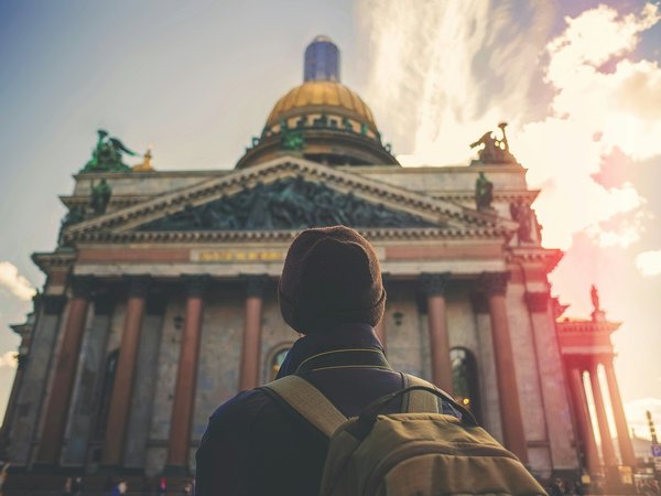 Петербург глазами горожан: легенды и истории