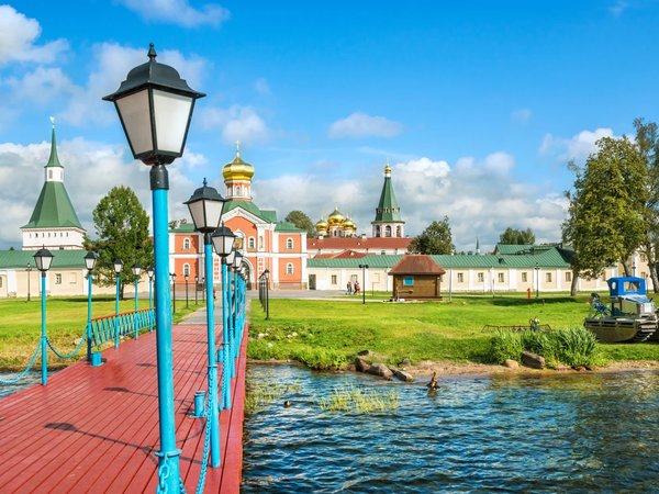 В края озёрные да обители островные: автобусный тур на Селигер и Валдай - фото 2