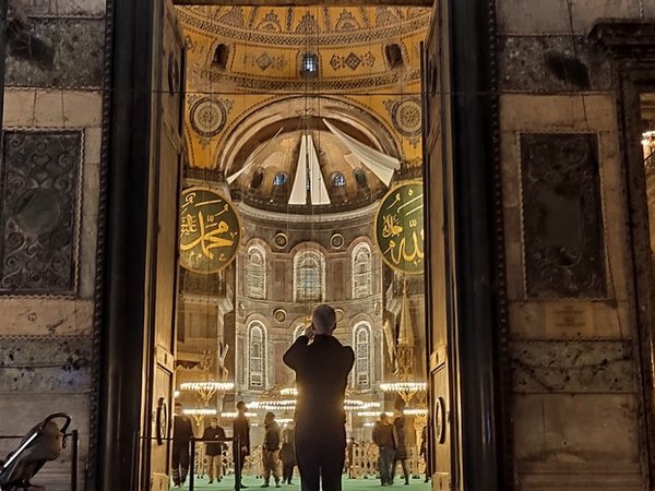 Айя-София и прогулка по историческому центру - фото 2